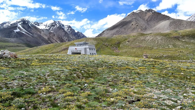 Khunjerab Pass