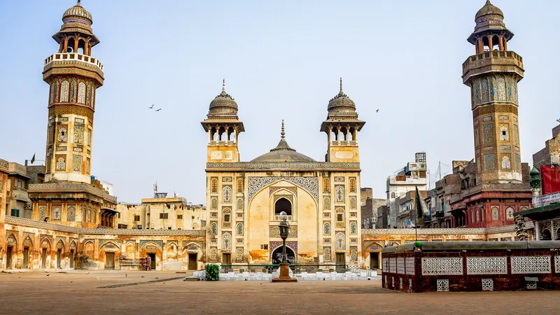 Wazir Khan Mosque