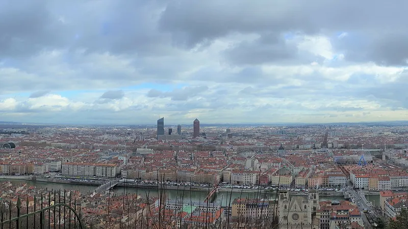 Lyon